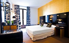 Hotel Room Mate Leo Granada